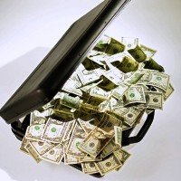 Как, когда и кому позволительно снять большую сумму денег в банке Как, когда и кому позволительно снять большую сумму денег в банке